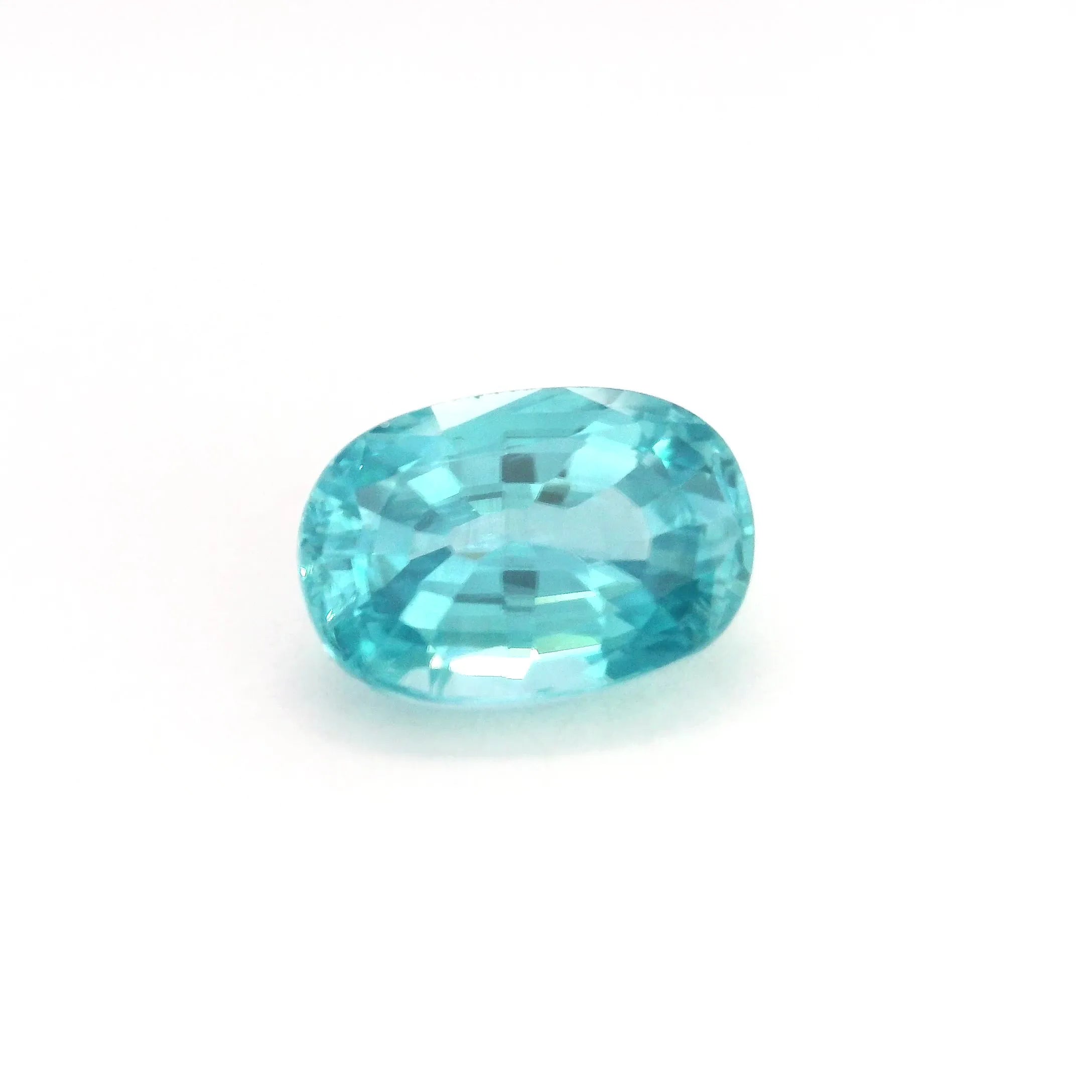 4.83ct Oval Natural Zircon (Colour Blue, Clarity Slightly Included, Cut Faceted)